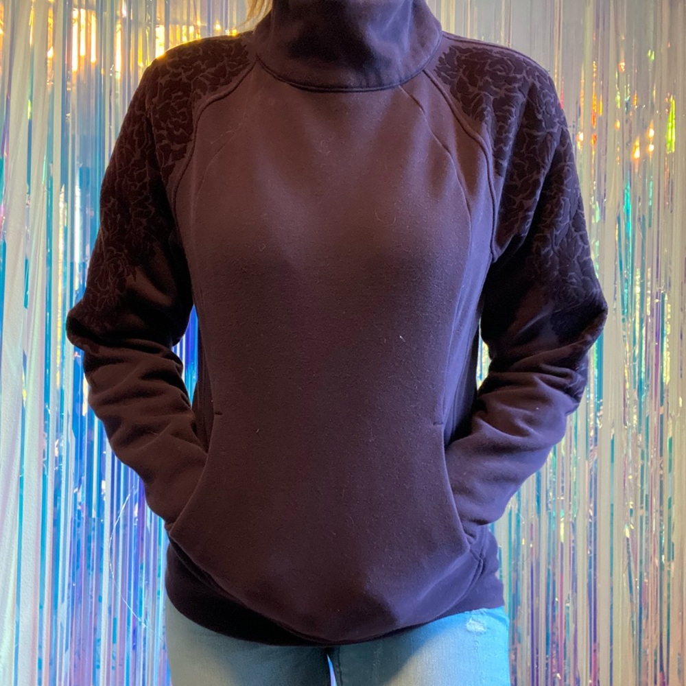 Lululemon • Floral Flock Velvet Detail Pullover Sweatshirt - Picture 8 of 15
